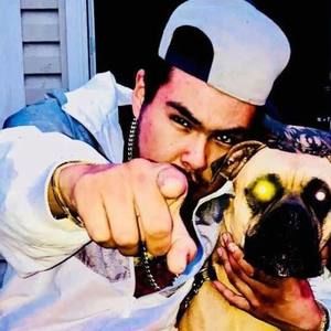 Meet your Posher, Stuart